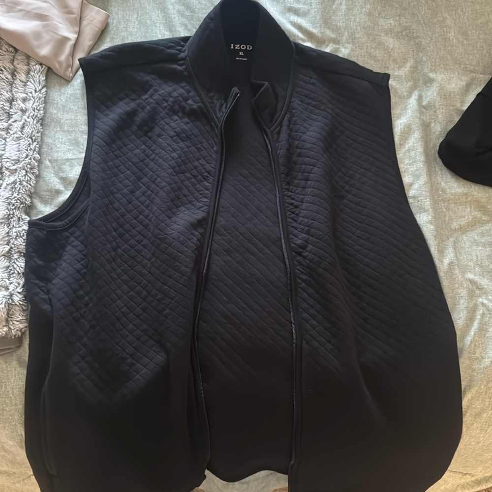 IZOD men’s vest XL